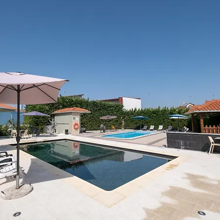 Montes - Exclusive & Prime Location *