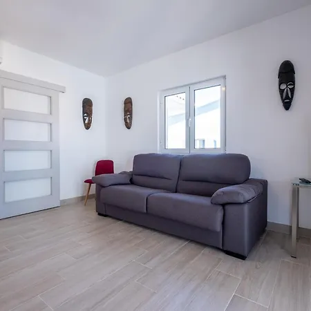 Montes - Exclusive & Prime Location