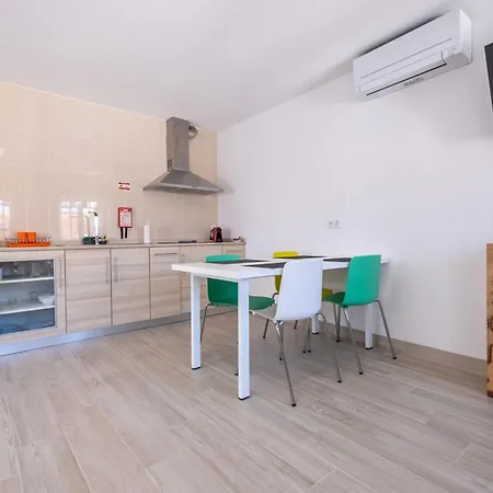 Montês Apartamento *