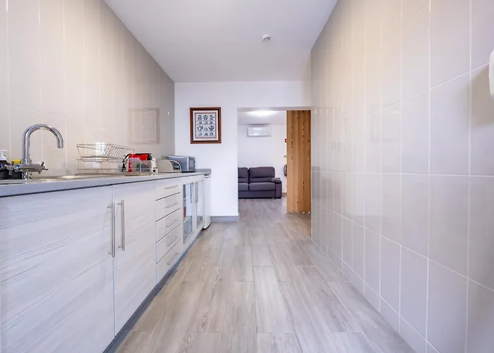 Montes - Exclusive & Prime Location شقة