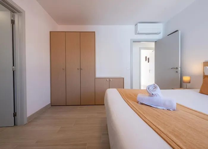 Montes - Exclusive & Prime Location شقة *