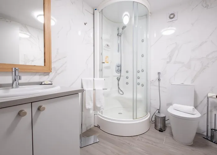 Montes - Exclusive & Prime Location דירה *