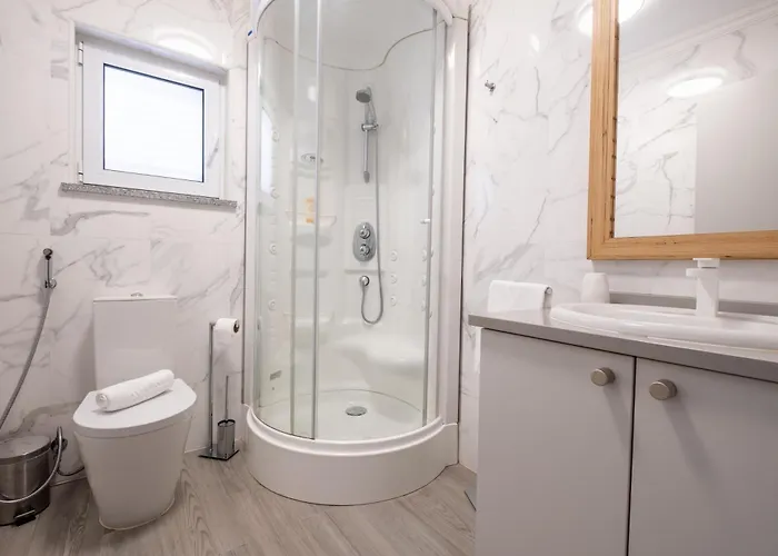 Montes - Exclusive & Prime Location شقة