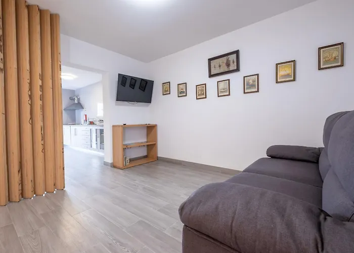 דירה Montes - Exclusive & Prime Location *