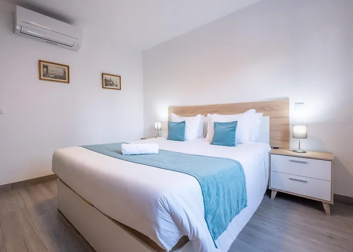 Montes - Exclusive & Prime Location Coja