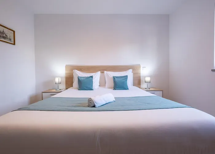 דירה Montes - Exclusive & Prime Location *