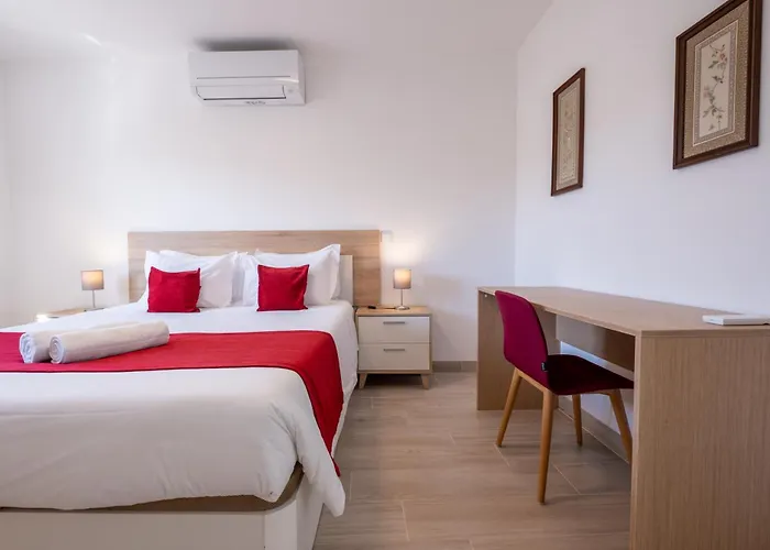 Montes - Exclusive & Prime Location Coja